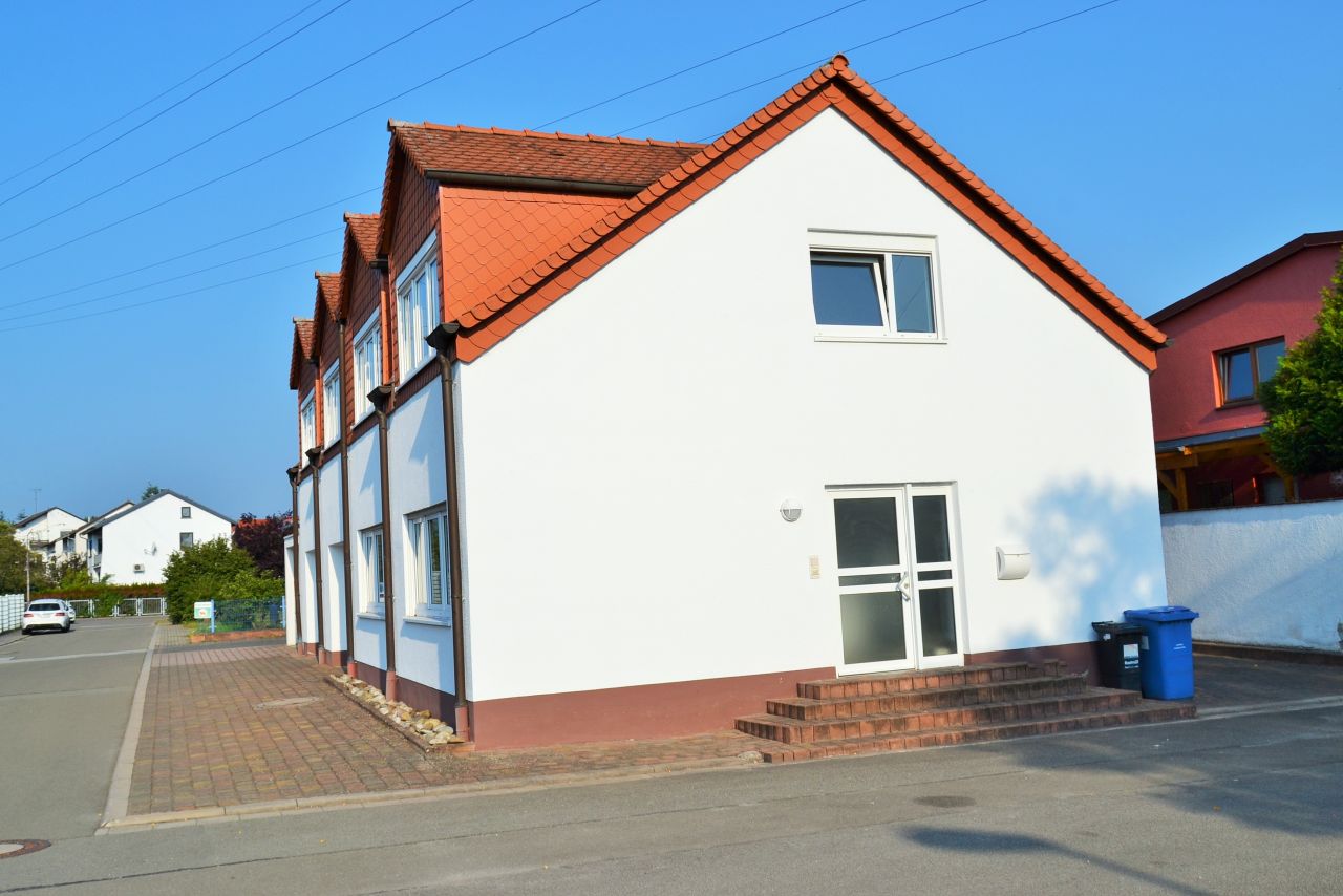 Rodenbach: Modern House for Rent  Rodenbach: Modern House for Rent