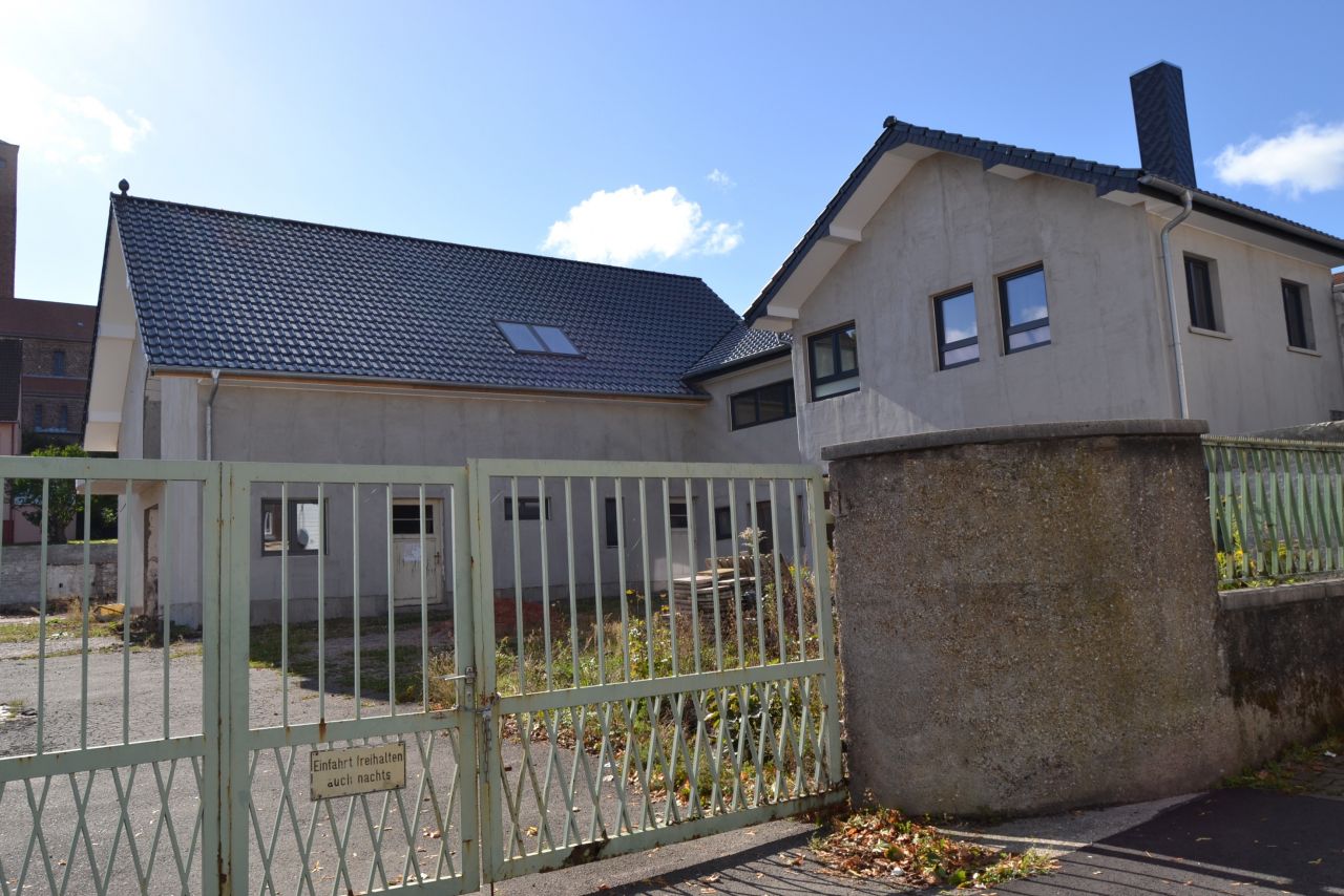 Für Eigentümer Pirmasens * Großes Grundstück mit Haus im