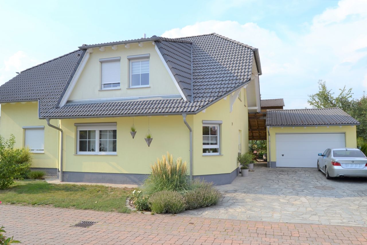 Bruchmühlbach-Miesau: VERKAUFT Wunderschönes Einfamilienhaus mit gepflegtem Grundstück in ruhiger Wohngegend  Bruchmühlbach-Miesau: VERKAUFT Wunderschönes Einfamilienhaus mit gepflegtem Grundstück in ruhiger Wohngegend