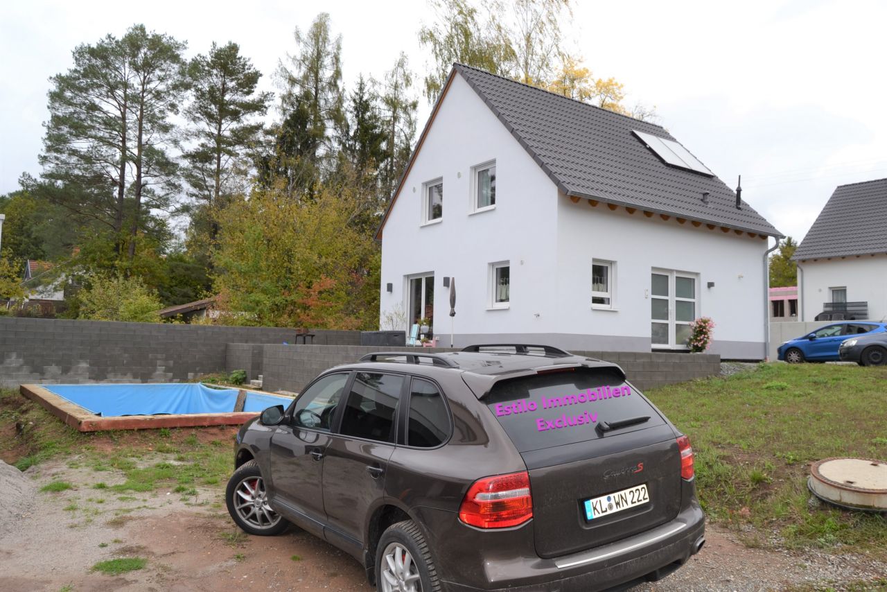 Stelzenberg: Gepflegtes, repräsentatives Einfamilienhaus in bevorzugter Wohnlage  Stelzenberg: Gepflegtes, repräsentatives Einfamilienhaus in bevorzugter Wohnlage