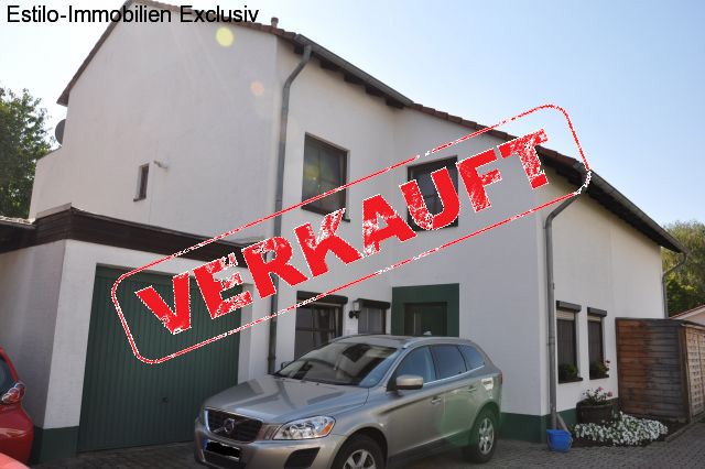 Ramstein-Miesenbach: Top gepflegte Doppelhaushälfte ca. 195 m²  Wfl, in bester Lage von Ramstein  Ramstein-Miesenbach: Top gepflegte Doppelhaushälfte ca. 195 m²  Wfl, in bester Lage von Ramstein
