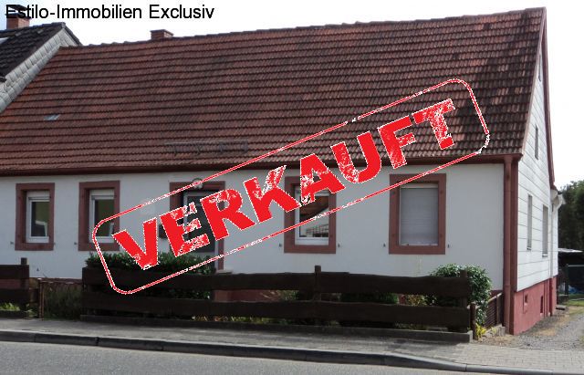 Bruchmühlbach-Miesau: freistehendes Einfamilienhaus mit ca. 103 m² Wohnfläche + Garten  Bruchmühlbach-Miesau: freistehendes Einfamilienhaus mit ca. 103 m² Wohnfläche + Garten
