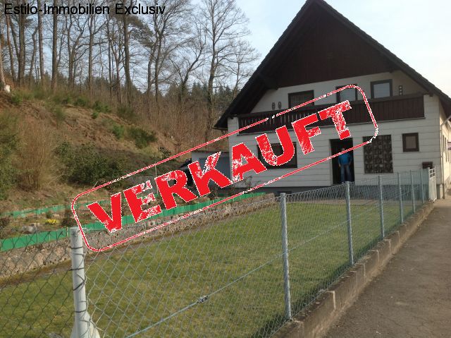 Bruchhof-Sanddorf: Sechs Räume für Ihre Träume - Einfamilienhaus mit großem Garten oder zusätzlichem Bauplatz!  Bruchhof-Sanddorf: Sechs Räume für Ihre Träume - Einfamilienhaus mit großem Garten oder zusätzlichem Bauplatz!