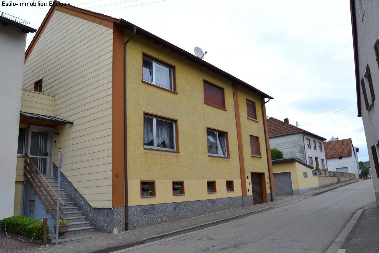 Lambsborn: Tolles Zweifamilienhaus mit über 1600 m² Grdst. | Schnäppchen Haus !  Lambsborn: Tolles Zweifamilienhaus mit über 1600 m² Grdst. | Schnäppchen Haus !