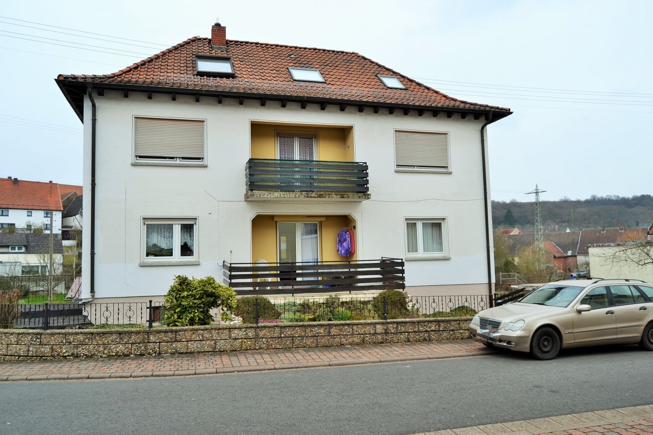 Altenkirchen: * ACHTUNG PFERDELIEBHABER - Freistehendes Einfamilienhaus mit Pferdestall,Koppeln,Paddock  Altenkirchen: * ACHTUNG PFERDELIEBHABER - Freistehendes Einfamilienhaus mit Pferdestall,Koppeln,Paddock