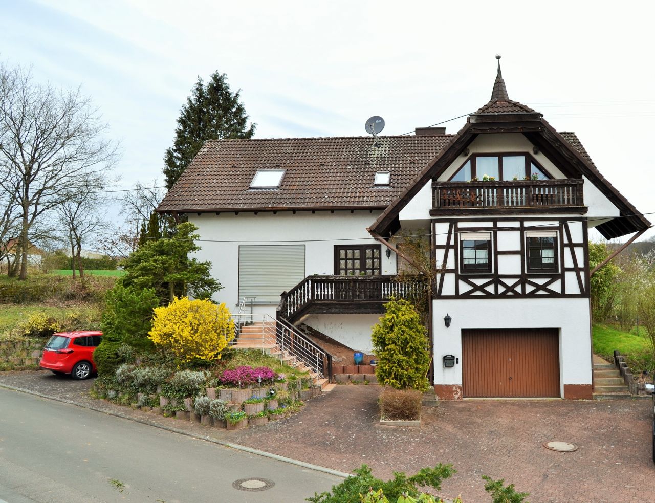 Schwedelbach: * Schwedelbach -Top gepflegtes Einfamilienhaus mit Einliegerwohnung - 14 km von Kaiserslautern entfernt  Schwedelbach: * Schwedelbach -Top gepflegtes Einfamilienhaus mit Einliegerwohnung - 14 km von Kaiserslautern entfernt