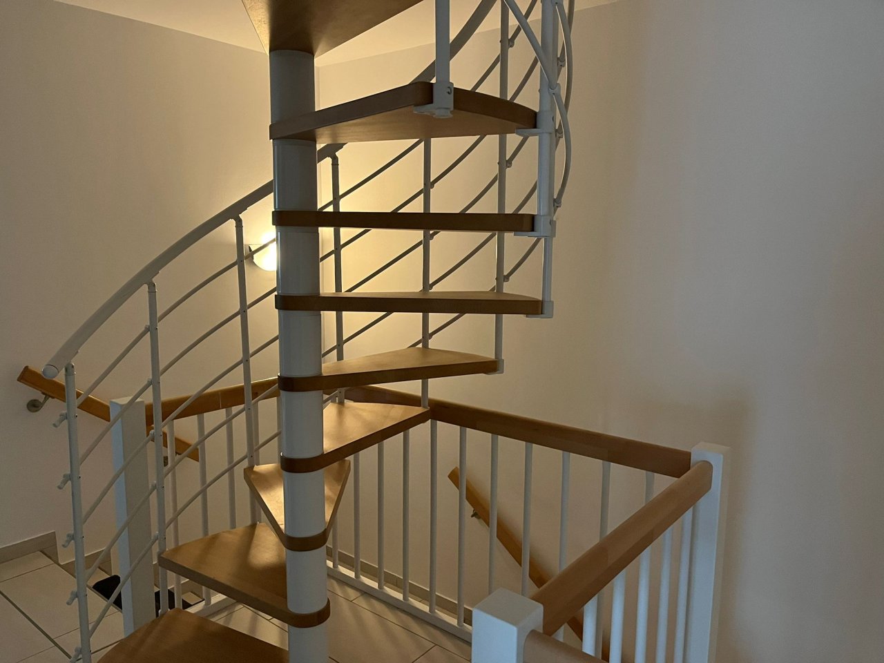 Treppe zum Dachgeschoss