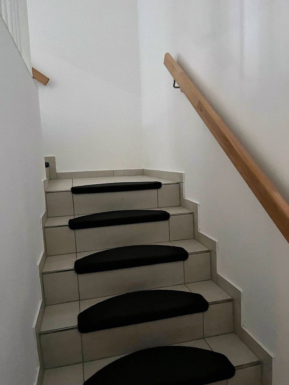 Treppe zum Obergeschoss